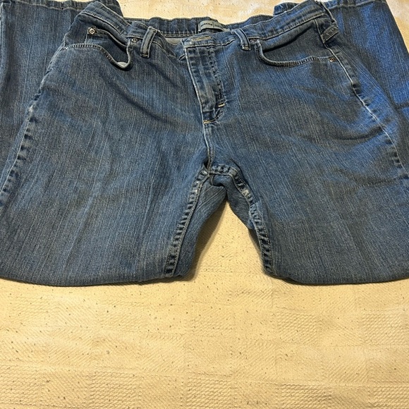 Jeans - Picture 3 of 5